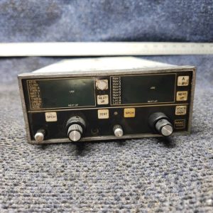 King KX-170B / MAC 1700 NAV/COM with Tray (14V)